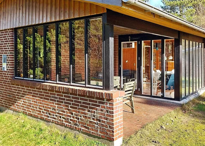 6 Person In Norre Nebel-by Traum